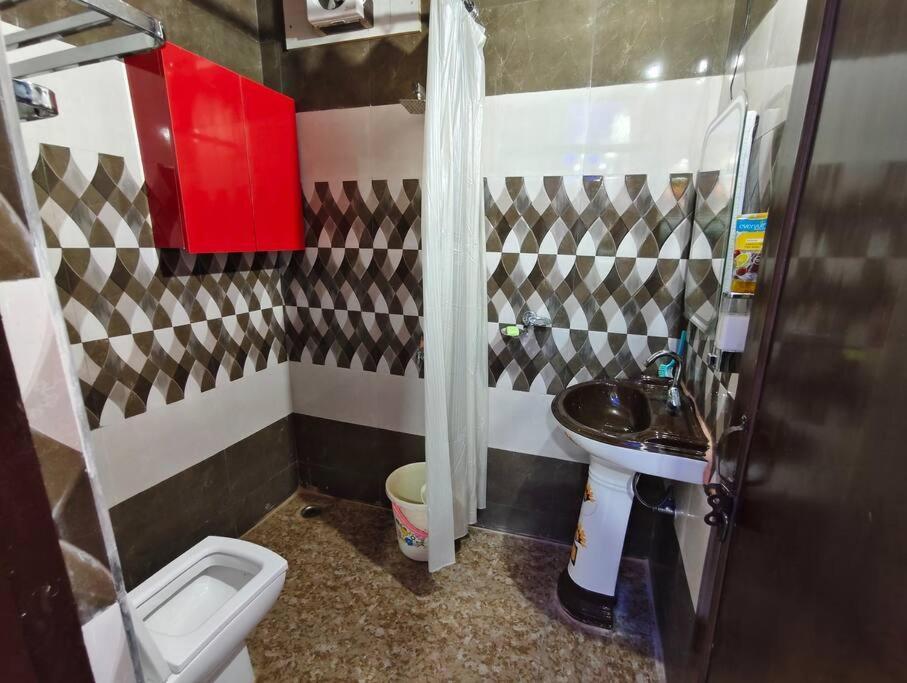 Peaceful Stay 1 Bhk Appartment ニューデリー エクステリア 写真